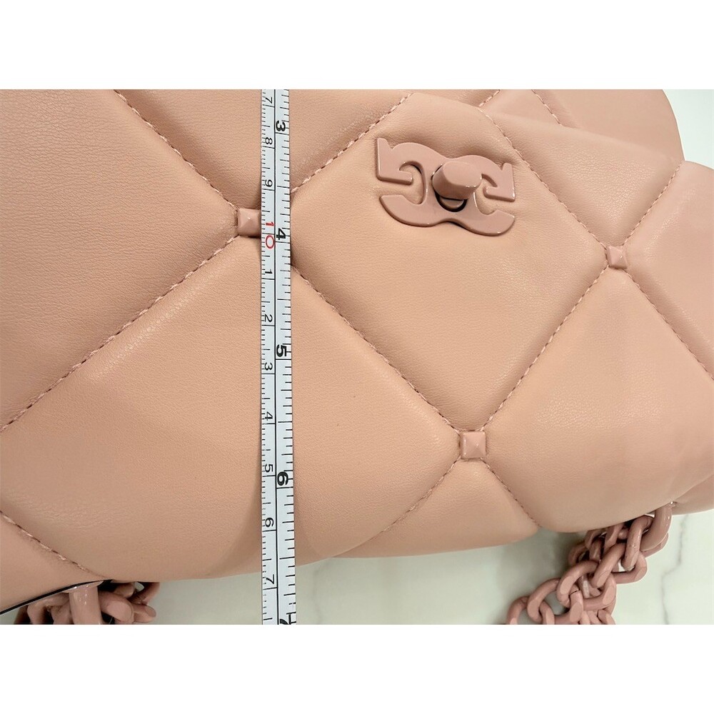 $159 Gilda Paris Small Quilted Shoulder Bag Blush Pink Chain Strap Logo cute - Picture 6 of 7